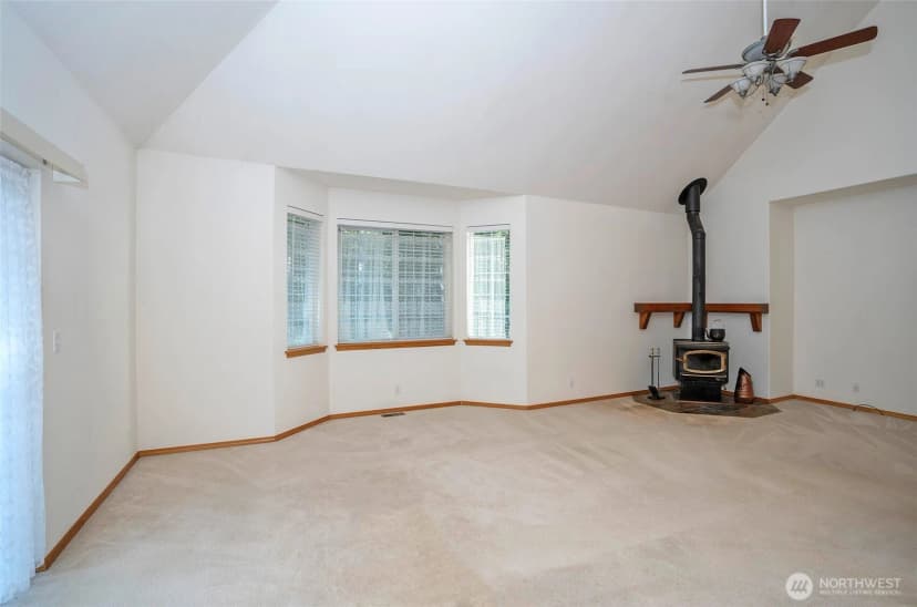 Property photo for 8058 Se Halfmoon Lane, Port Orchard photo 13