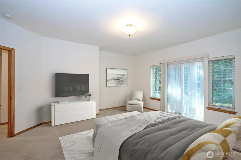 Property photo for 8058 Se Halfmoon Lane, Port Orchard photo 15