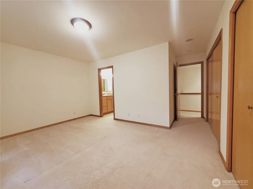 Property photo for 8058 Se Halfmoon Lane, Port Orchard photo 23