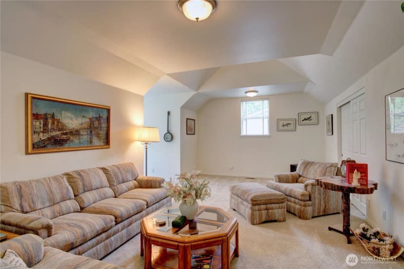 Property photo for 11 Whispering Cedars Court, Bellingham photo 37