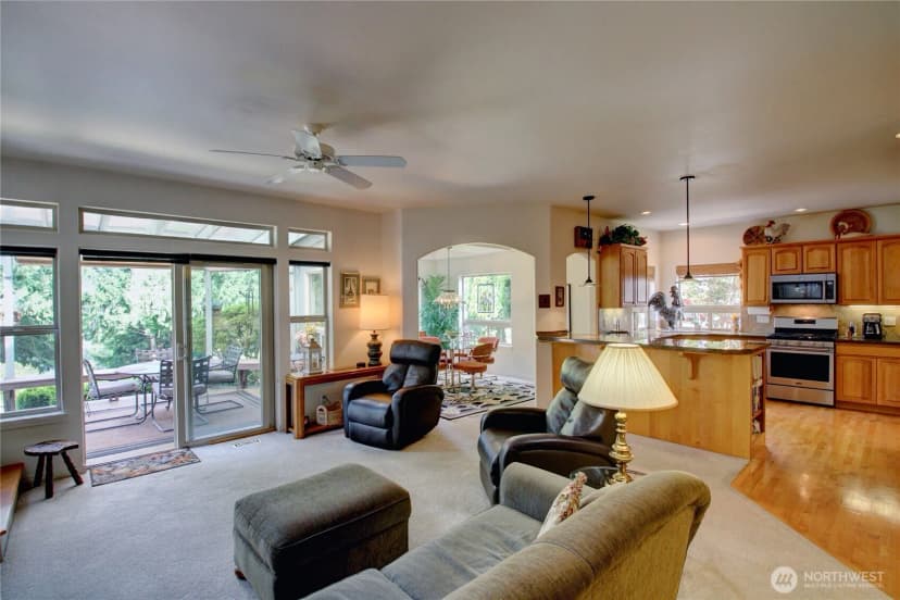 Property photo for 11 Whispering Cedars Court, Bellingham photo 11