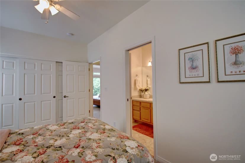 Property photo for 11 Whispering Cedars Court, Bellingham photo 32
