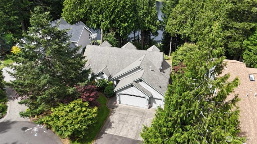 Property photo for 11 Whispering Cedars Court, Bellingham photo 2