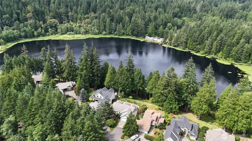 Property photo for 11 Whispering Cedars Court, Bellingham
