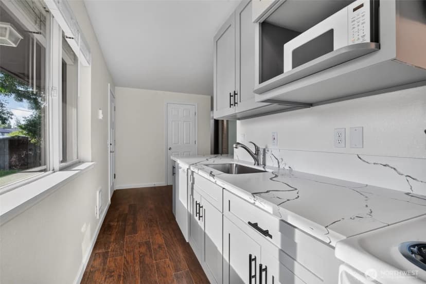 Property photo for 8526 8th Avenue W #a, Everett photo 8