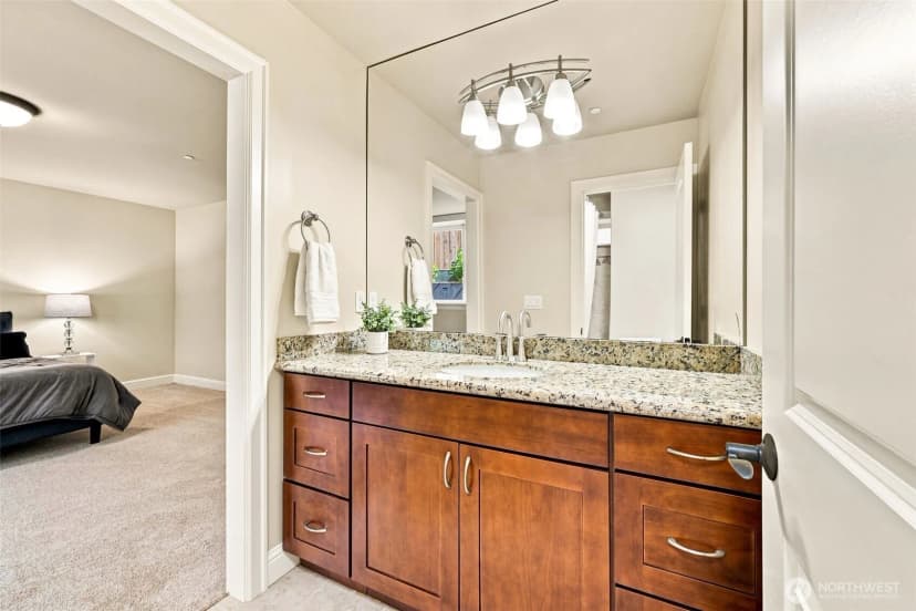 Property photo for 9671 Evergreen Drive, Bellevue photo 28