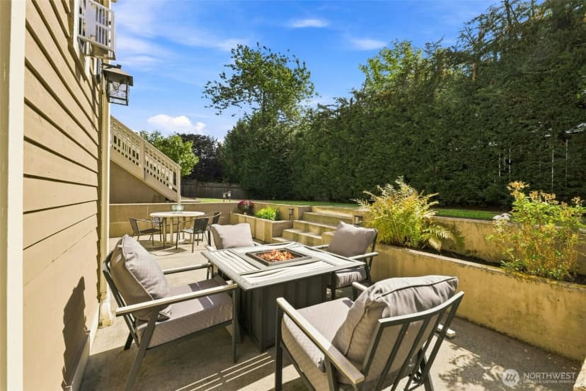 Property photo for 9671 Evergreen Drive, Bellevue photo 36