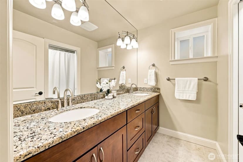 Property photo for 9671 Evergreen Drive, Bellevue photo 27