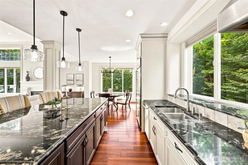 Property photo for 9671 Evergreen Drive, Bellevue photo 18