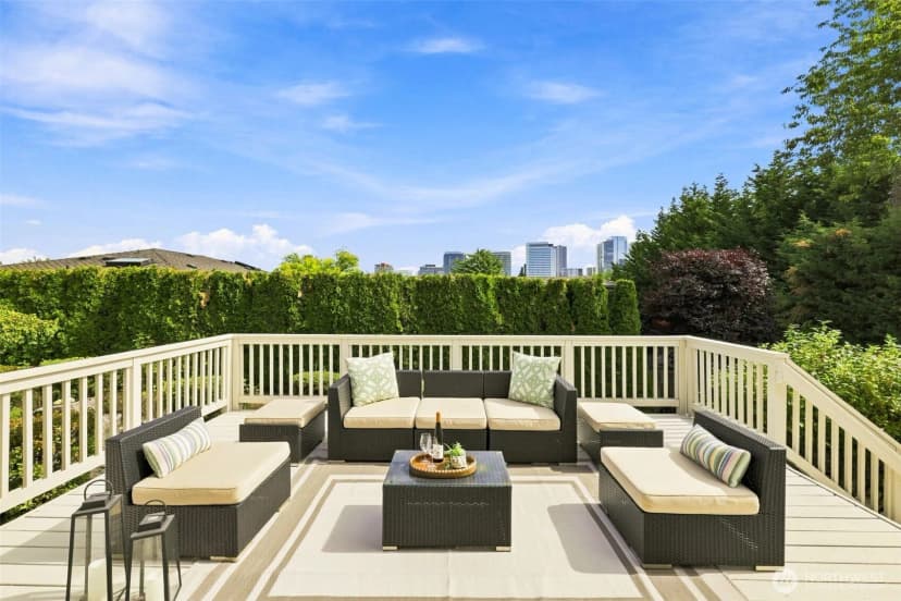 Property photo for 9671 Evergreen Drive, Bellevue photo 13