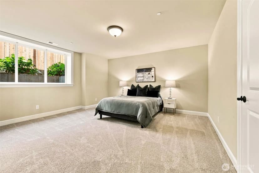 Property photo for 9671 Evergreen Drive, Bellevue photo 29