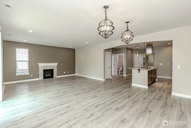Property photo for 2126 Sw 344th Court, Federal Way photo 4