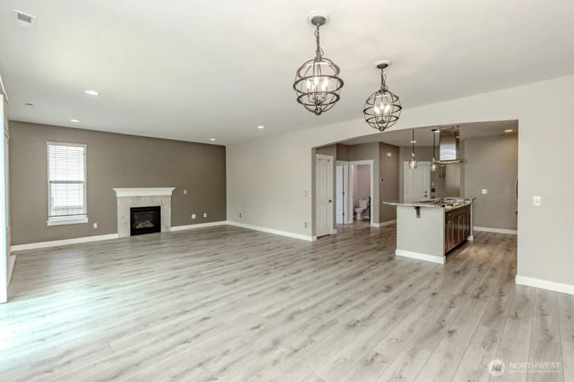 Property photo for 2126 Sw 344th Court, Federal Way photo 4