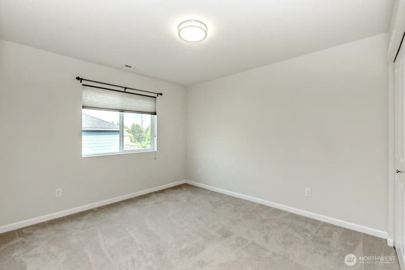 Property photo for 2126 Sw 344th Court, Federal Way photo 14