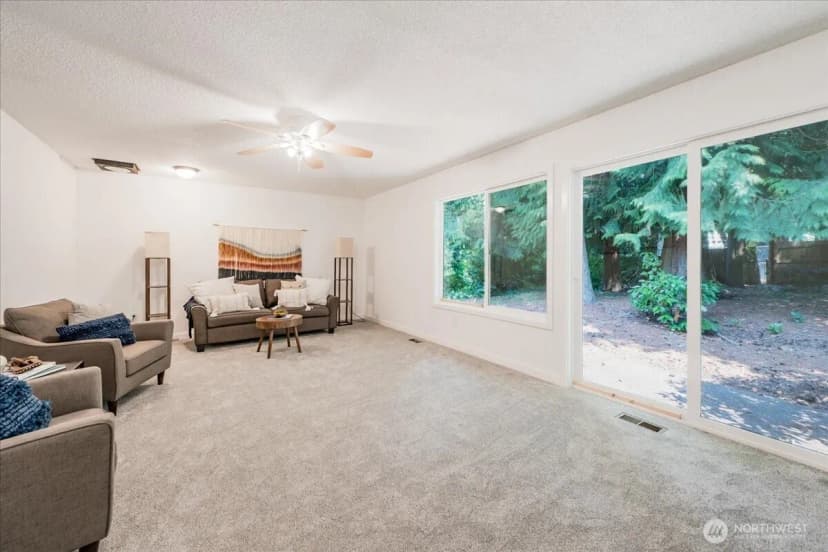 Property photo for 5905 147th Street Sw, Edmonds photo 9