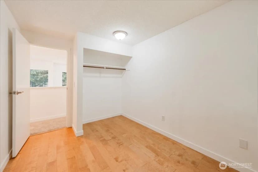 Property photo for 5905 147th Street Sw, Edmonds photo 19