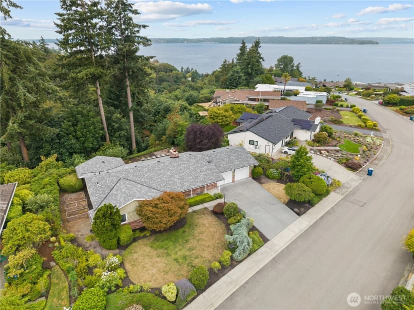 Property photo for 29311 7th Place S, Federal Way photo 8