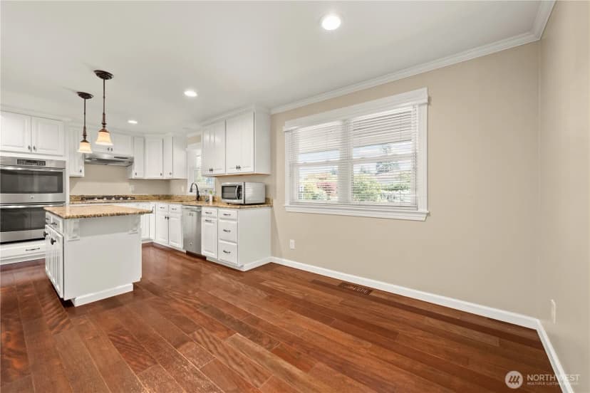Property photo for 29311 7th Place S, Federal Way photo 16