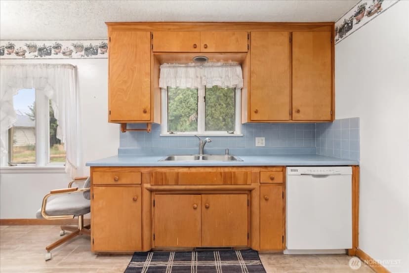Property photo for 1111 Par Drive, Ritzville photo 10