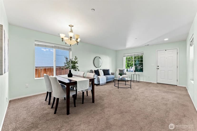 Property photo for 1933 Chaffee Avenue, Dupont photo 4
