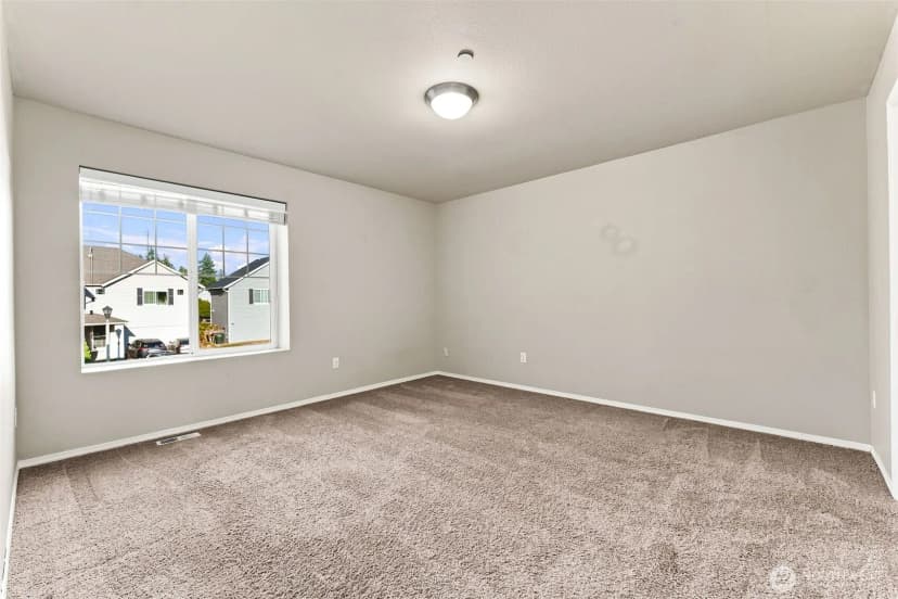 Property photo for 1933 Chaffee Avenue, Dupont photo 18