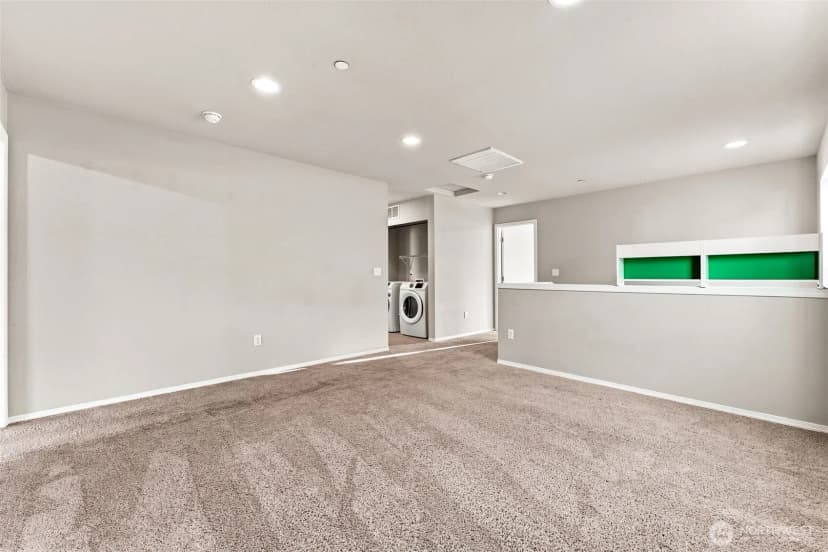 Property photo for 1933 Chaffee Avenue, Dupont photo 13