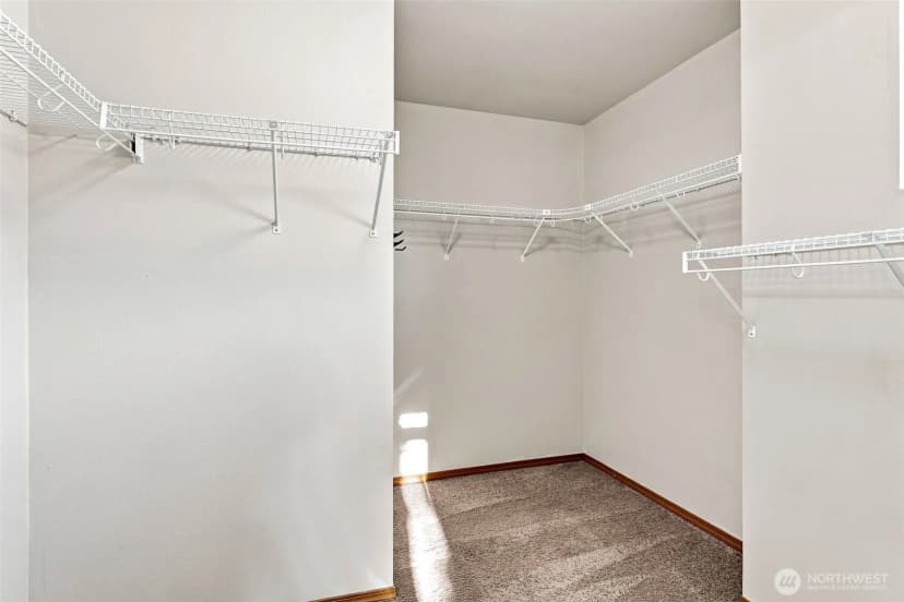 Property photo for 1933 Chaffee Avenue, Dupont photo 17