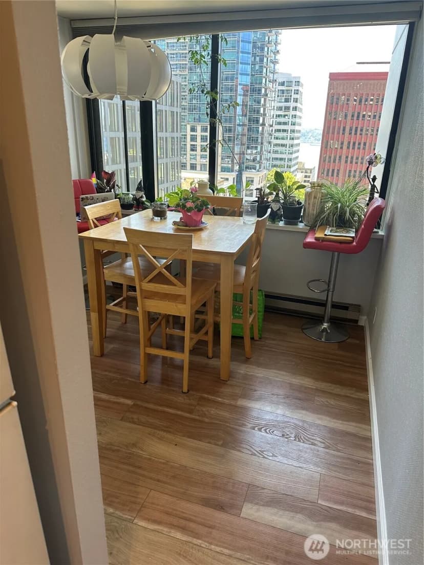 Property photo for 2100 3rd Avenue #1401, Seattle photo 7