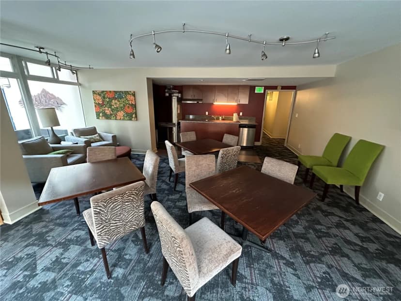Property photo for 2100 3rd Avenue #1401, Seattle photo 28