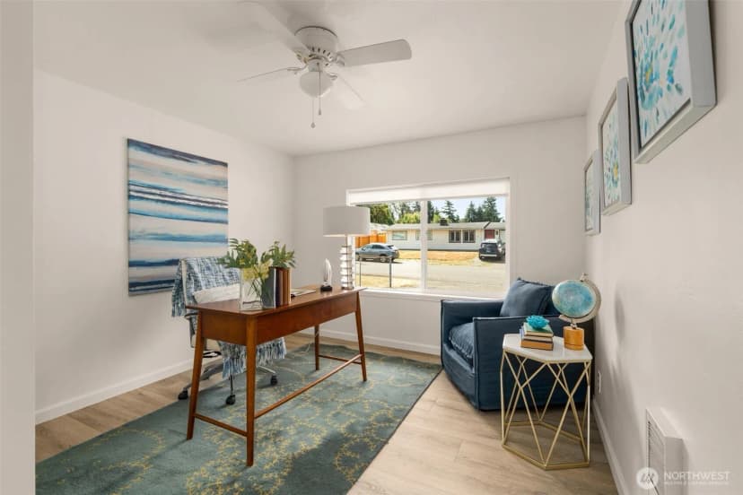 Property photo for 230 S 187th Street, Burien photo 15