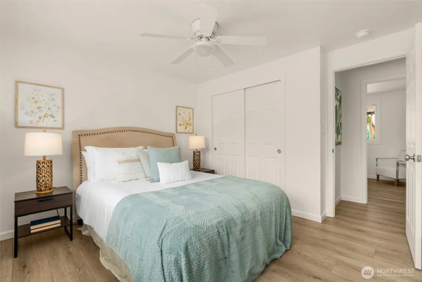 Property photo for 230 S 187th Street, Burien photo 19