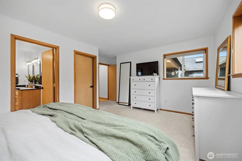 Property photo for 1188 Dewey Lane, Bellingham photo 20