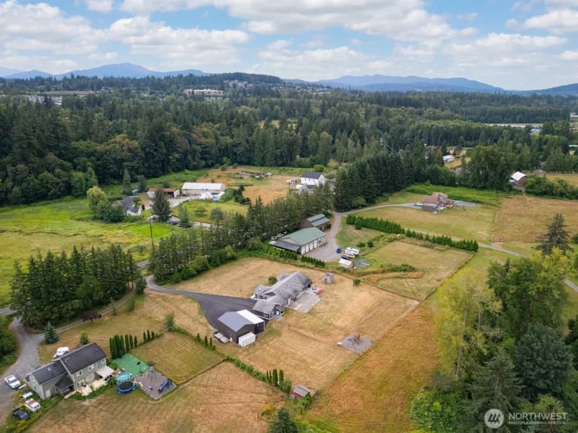 Property photo for 1188 Dewey Lane, Bellingham photo 40