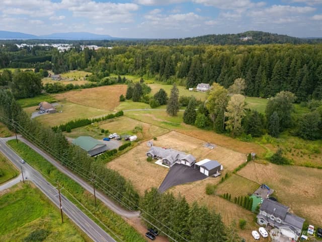 Property photo for 1188 Dewey Lane, Bellingham photo 3