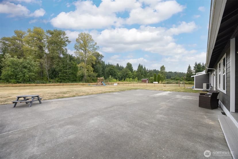 Property photo for 1188 Dewey Lane, Bellingham photo 36