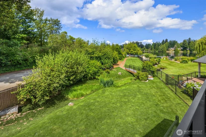 Property photo for 16226 E Shore Drive #b, Lynnwood photo 6
