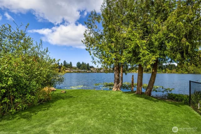 Property photo for 16226 E Shore Drive #b, Lynnwood photo 5