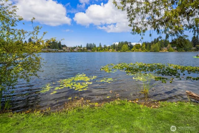 Property photo for 16226 E Shore Drive #b, Lynnwood photo 4