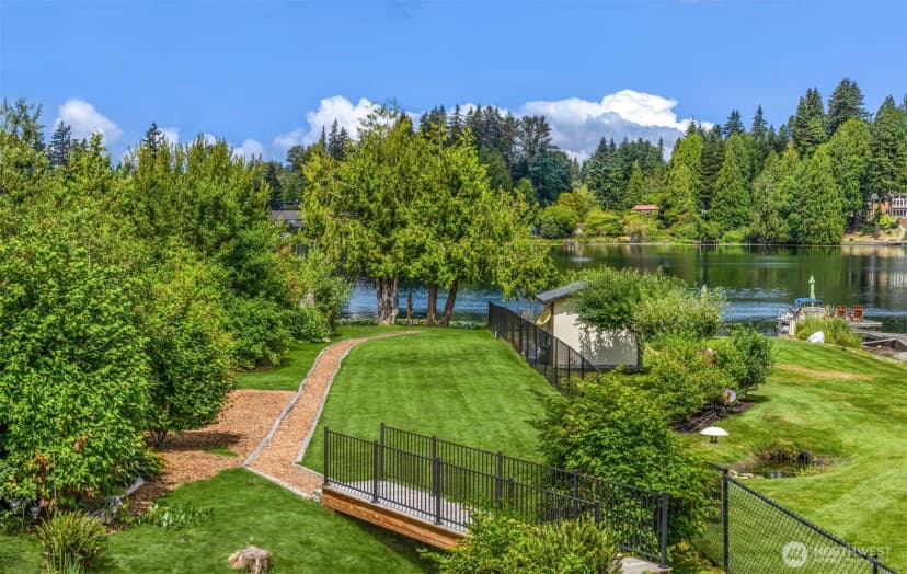 Property photo for 16226 E Shore Drive #b, Lynnwood photo 3