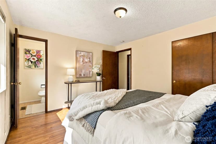 Property photo for 26529 40th Avenue S, Kent photo 16