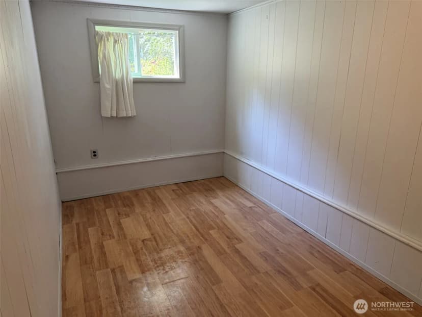 Property photo for 6526 Ne 198th Street, Kenmore photo 34