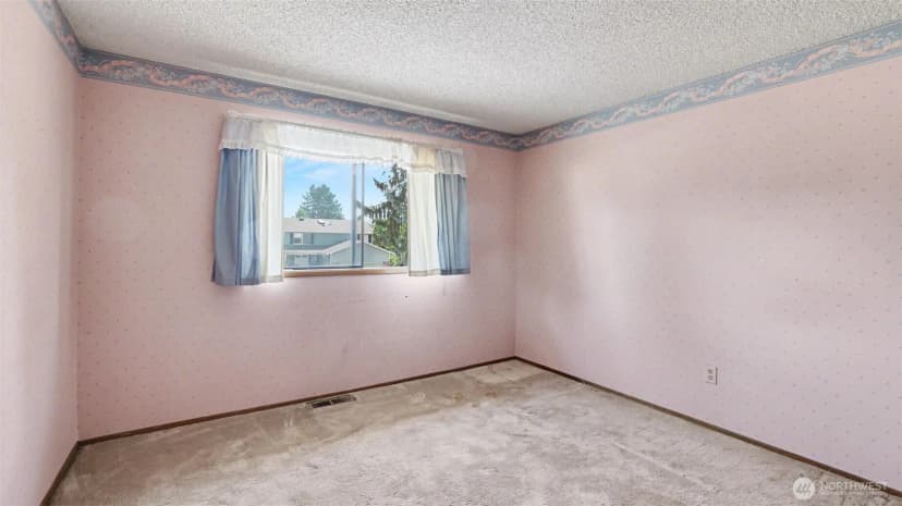 Property photo for 4233 192nd Court Se, Issaquah photo 20