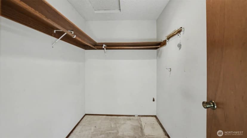 Property photo for 4233 192nd Court Se, Issaquah photo 17