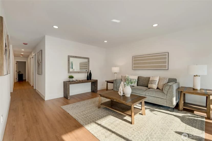 Property photo for 321 Bellevue Way Se #401, Bellevue photo 6