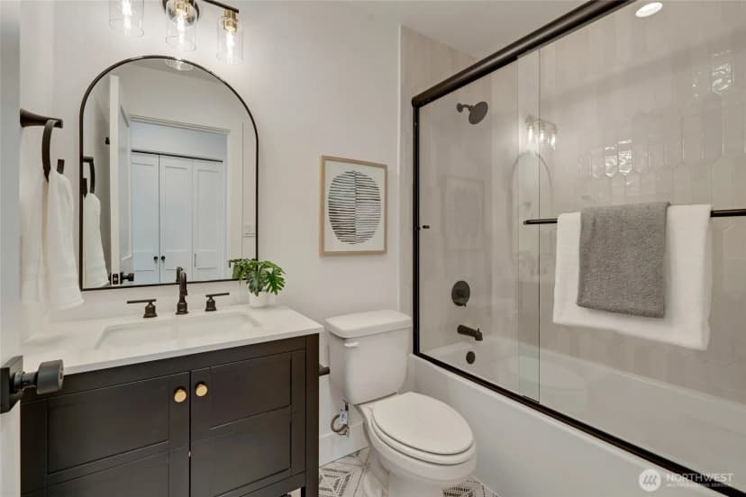 Property photo for 321 Bellevue Way Se #401, Bellevue photo 23