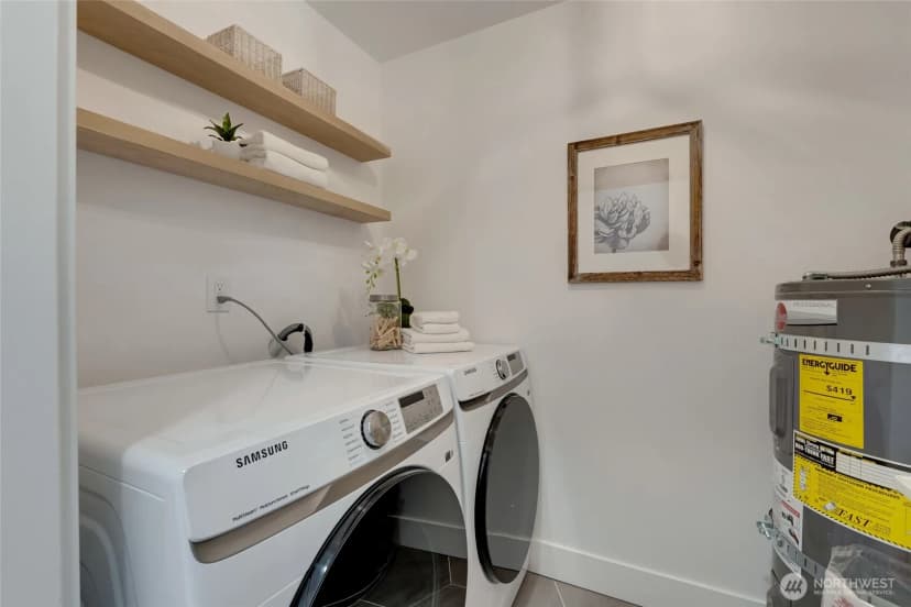 Property photo for 321 Bellevue Way Se #401, Bellevue photo 24