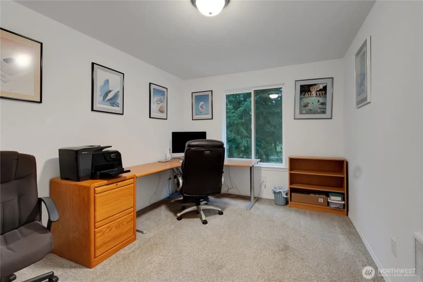 Property photo for 32916 14th Avenue S, Roy photo 22