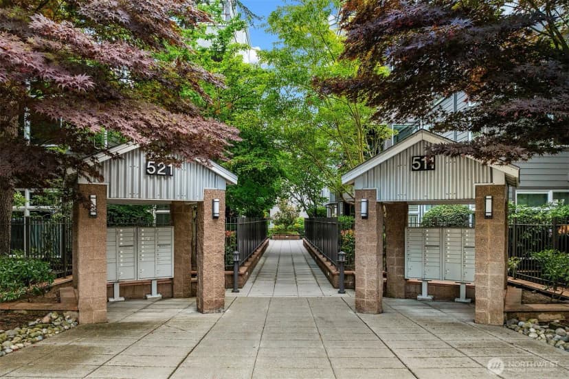 Property photo for 511 7th Avenue #401, Kirkland photo 28
