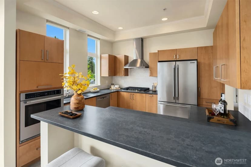 Property photo for 511 7th Avenue #401, Kirkland photo 8