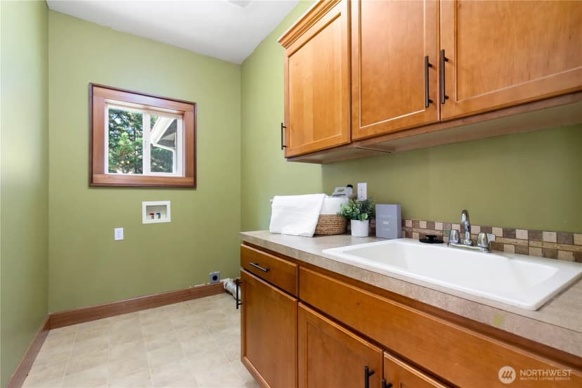 Property photo for 7106 71st Avenue Nw, Gig Harbor photo 16